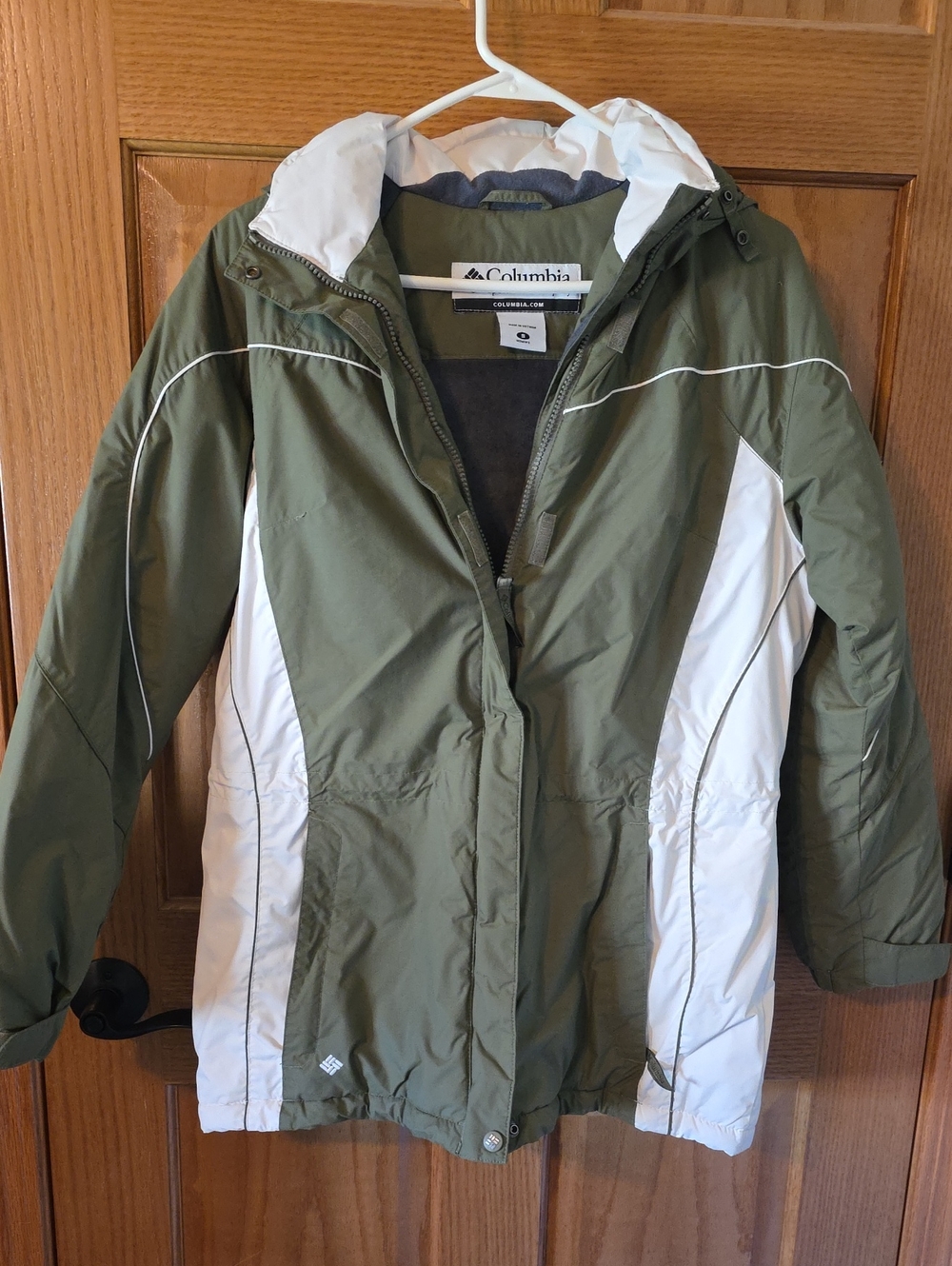 Columbia Olive Green & White Hooded Ski Jacket